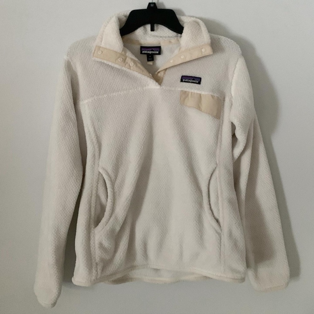 women’s white patagonia pullover